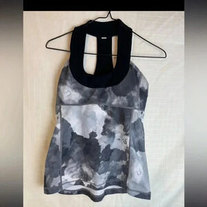 Lululemon Gray Black Racerback Logo Athletic Workout Scoop Neck Tank Top Sz 6